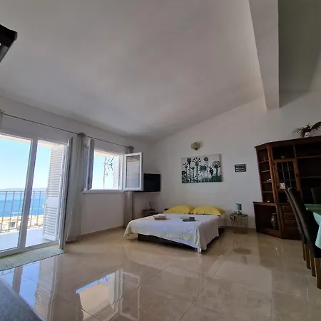 Jurlinka Апартаменты Живогошче